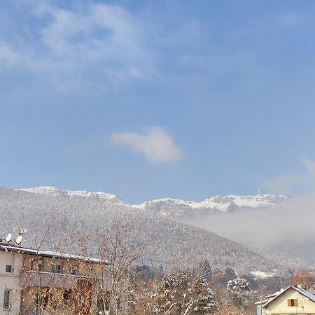 Luxury Apartment «Le Jurassien», Gex-Geneve Cessy Dış mekan fotoğraf