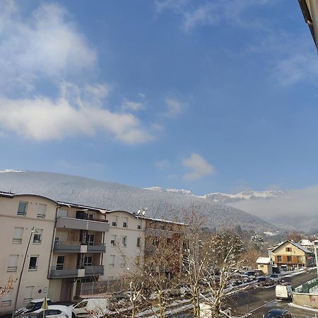 Luxury Apartment «Le Jurassien», Gex-Geneve Cessy Dış mekan fotoğraf